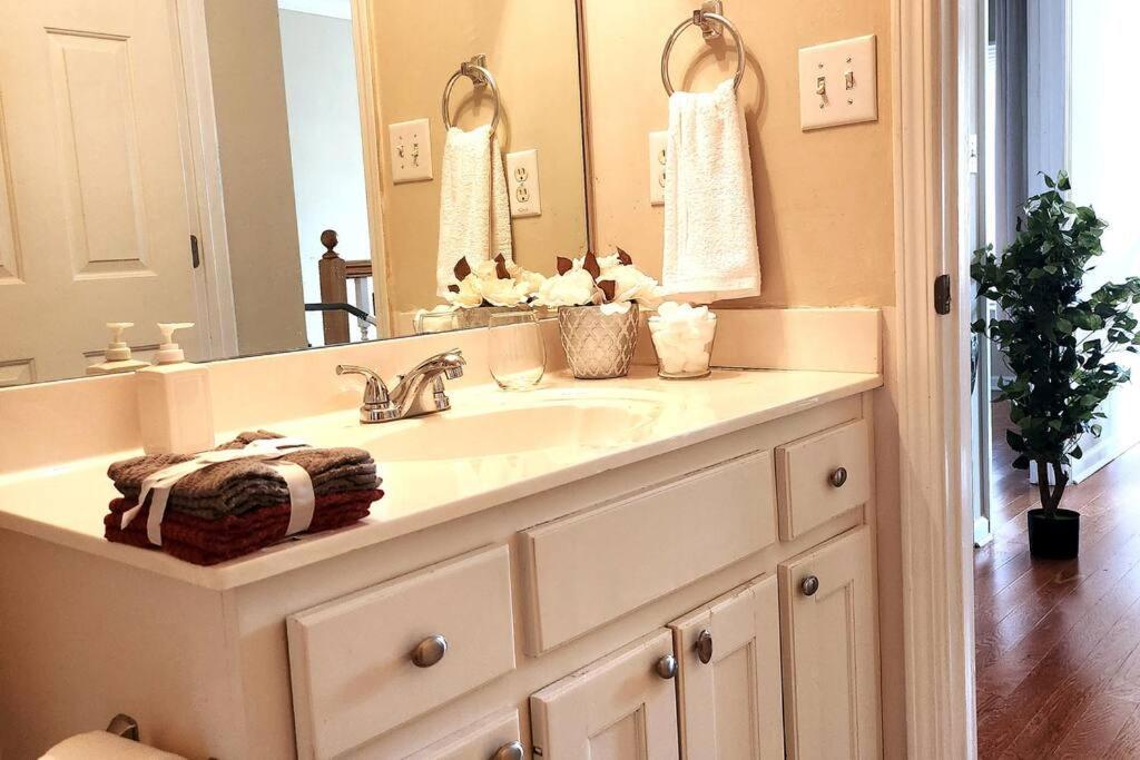 Willa 2,298Sqft-King Bed-Bbq-Gbps-W/D Snellville Zewnętrze zdjęcie